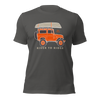 Mens weekend t shirt in grey with a jeep on it with a boat on top from the brand River to Ridge