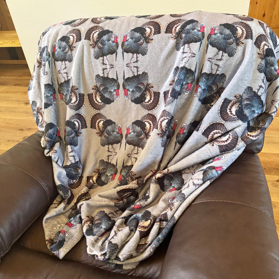Fleece Throw Turkey Hunting Blanket, Hypo-Allergenic