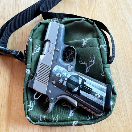 Whitetail Deer Crossbody / Concealed Carry Bag, Water Resistant